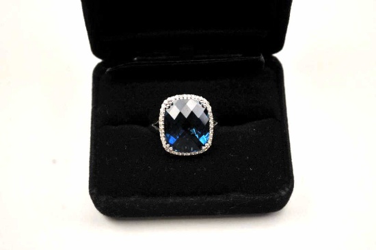 20HW-28 LONDON BLUE TOPAZ