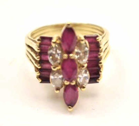20HW-30 RUBY & DIAMOND RING