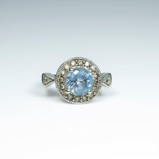 20CAI-17A  AQUAMARINE & DIAMOND RING