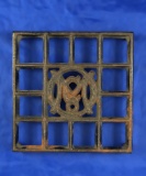 Square trivet, 