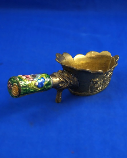 Oriental pan iron, brass, very decorative painted handle, Ht 1 3/4", 5 1/2" long