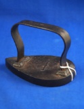 Flat iron, cast iron, strap handle, Ht 3