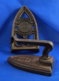 Flat iron, cast iron, unique metal handle attached only at back, No 3, Ht 4 1/4