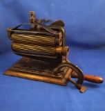 Machine fluter, Crown Mfg, pat 1875, 1877, reissued March 23, 1880, overall Ht 8