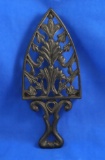 Trivet, Wilton, 8 1/2