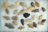 Set of 26 assorted midwestern Arrowheads, largest is 2 5/8