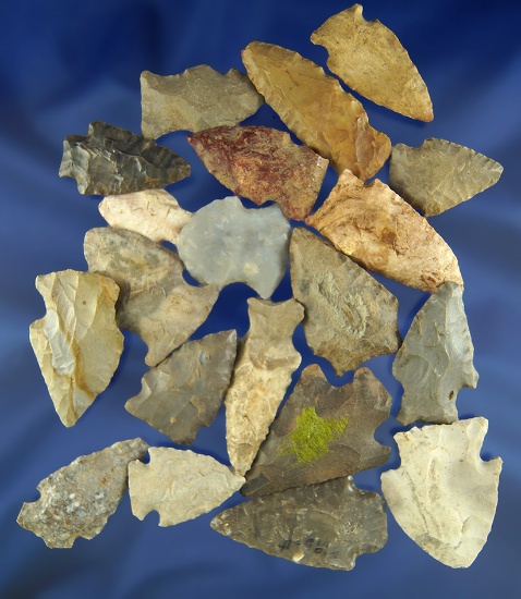 Set of 20 assorted Midwestern Arrowheads, largest is 1 13/16".