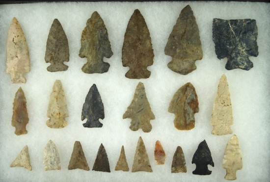 Set of 22 assorted arrowheads found in Ohio from the Kinsler collection.  Ex. Dr. Jim Mills.