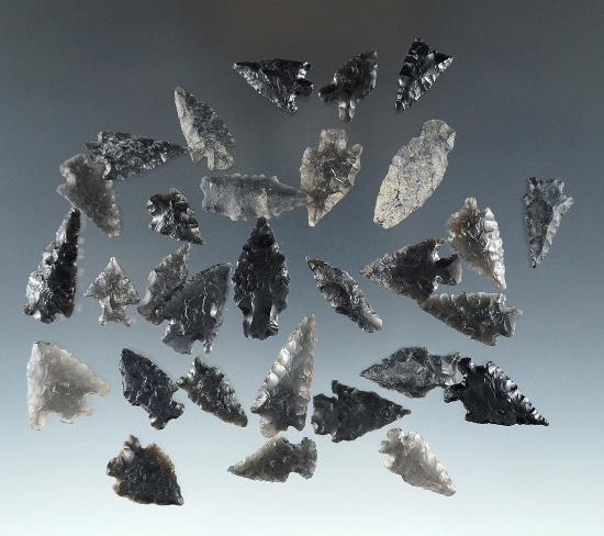 Set of 30 assorted obsidian arrowheads found in Nevada, largest is 13/16".