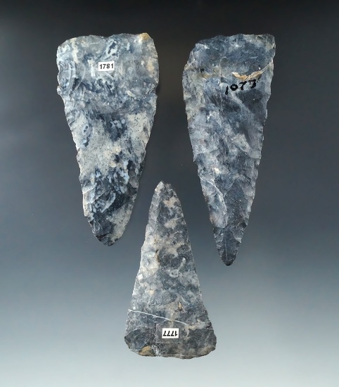 Set of 3 Triangular Knives made from beautifully mottled Coshocton Flint, largest is 3 9/16".