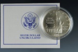 1986-P Statue of Liberty Uncirculated Commemorative Silver Dollar in Original Box with COA