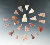 Group of 21 Texas triangles, many are Alibates Flint. Largest is 7/8