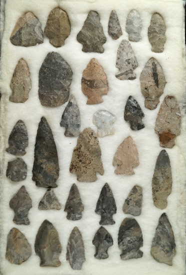 Large group of approximately 31 assorted arrowheads and knives collected by James Brown - Ohio.
