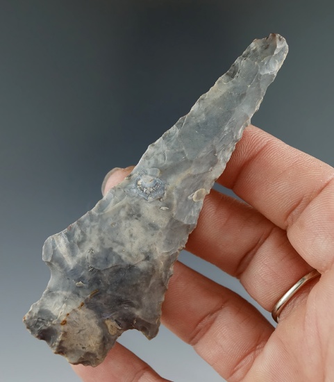 3 11/16" Stemmed Knife or Pipe Drill made from Coshocton Flint, found in Hardin County Ohio.