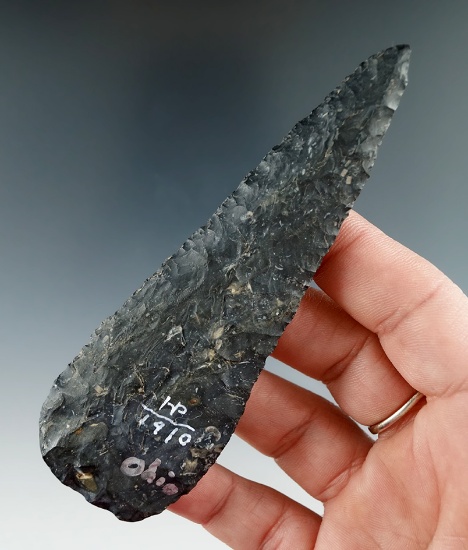 4 3/8" Coshocton Flint Cobbs Knife is very nicely flaked found in Ohio.