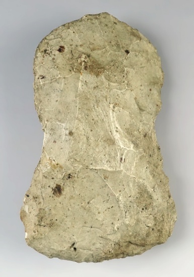 6 5/8" Flint Hoe that is nicely patinated with good hafting polish. Found in the Illinois area.