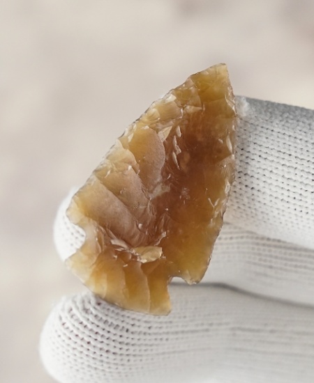 1 9/16" Besant made from Knife River Flint. Found in Oliver Co., North Dakota. Rogers COA.