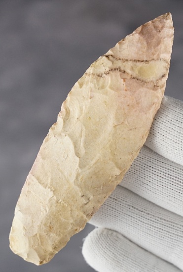 3 7/8" Sedalia made from Burlington Chert. Likely from the Missouri/ Illinois area. Motley COA.