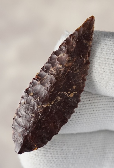2 1/16" serrated Cascade found in Yakima Co., Washington. Made from beautiful Jasper.