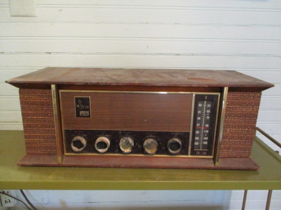 Mid Century Modern Arvin FM Stereo
