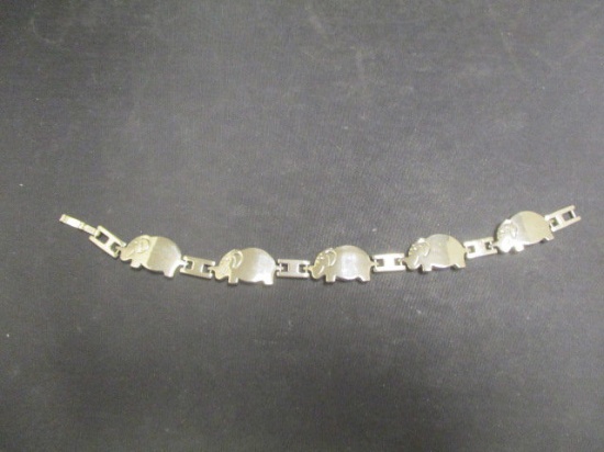 7.5" Sterling Silver Elephant Bracelet