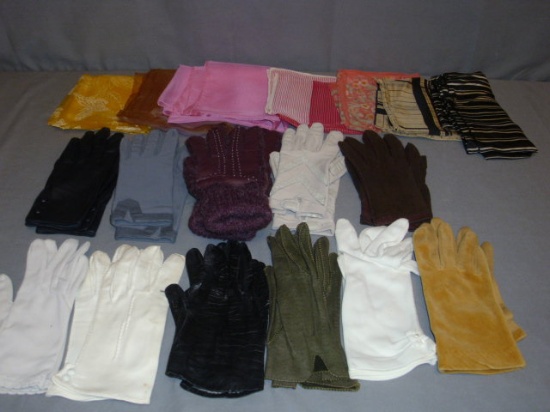 Lot of Ladies Gloves & Scarfs