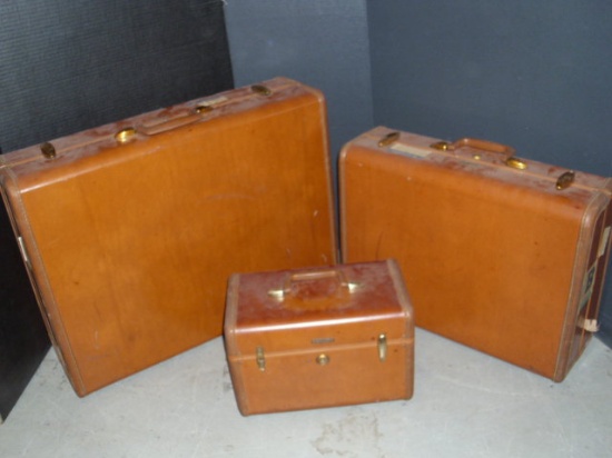 3 pc Set of Vintage Samsonite Luggage
