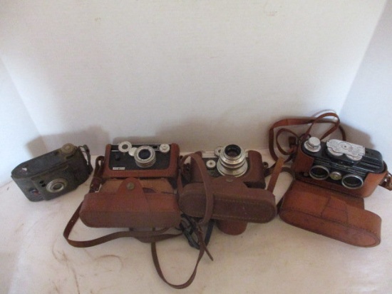 View-Master Personal Stereo Camera in Leather Case, Two Argus 35mm Cameras and