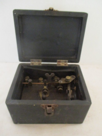 Antique Mecograph Co., Cleveland, O. Morse Code Telegraph in Wood Carry Case