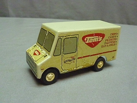 Tom's Toy Metal Truck by Ralstoy