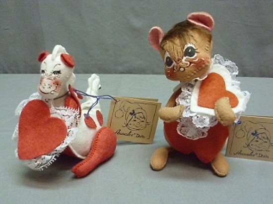 Annalee Dolls 1990 5" Valentine Dragon & 1994 7" Valentine Boy Mouse