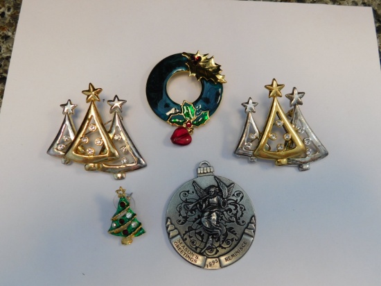 Christmas Pins