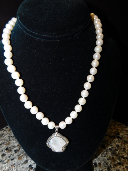 Mallorca Sterling & Pearl Necklace & Pendant