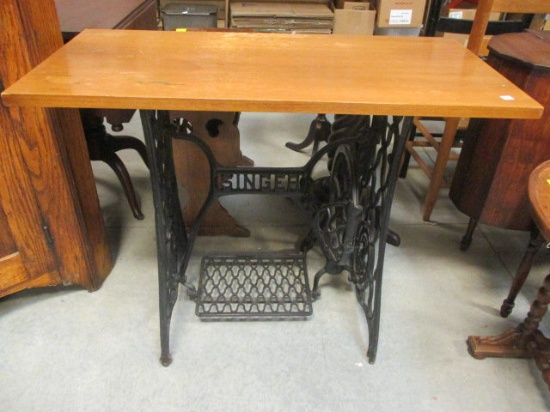 Cast Metal Singer Sewing Machine Base Wood Top Table