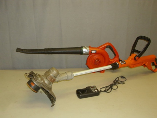 Black & Decker 20volt Lithium Battery Powered Leaf Blower & Weed Eater w/Charger