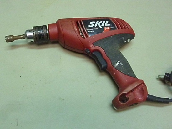 Skil 1/2" Electric Drill