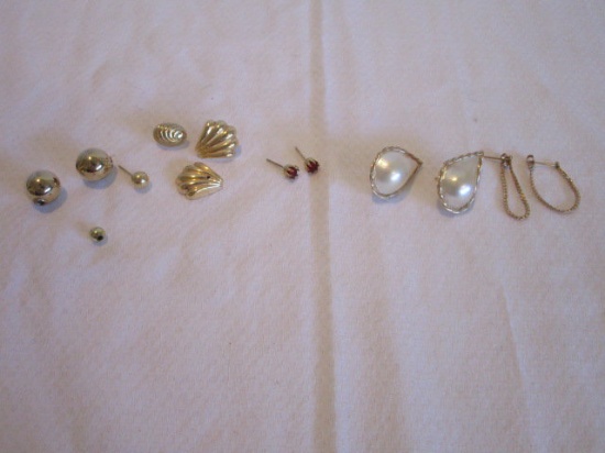 14K Gold Teardrop Earrings with Faux Pearls, 14K Drop Earrings, Misc. Unmarked Gold Tone Jewelry