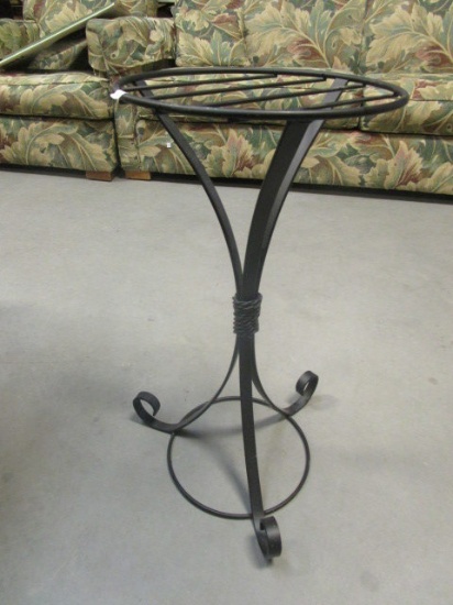 Black Metal Stand