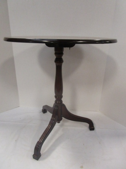 Bombay Oval Flip Top Table