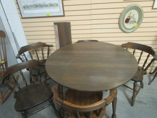 Hale Company Maple Table, 5 Chairs and 2 leaves