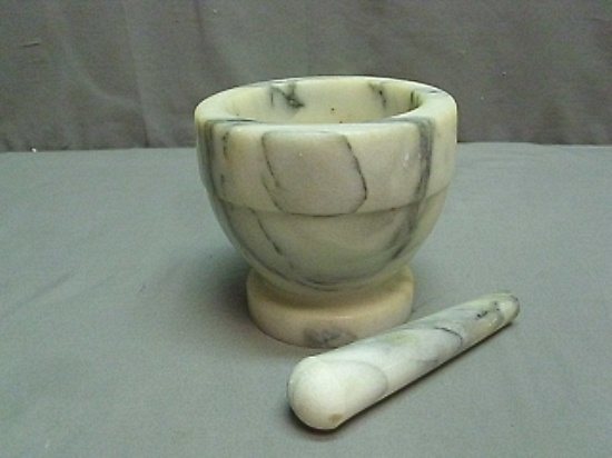 Marble Mortar & Pestle approx. 5"