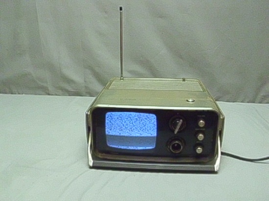 Vintage Sears Go-Anywhere Portable TV/Radio
