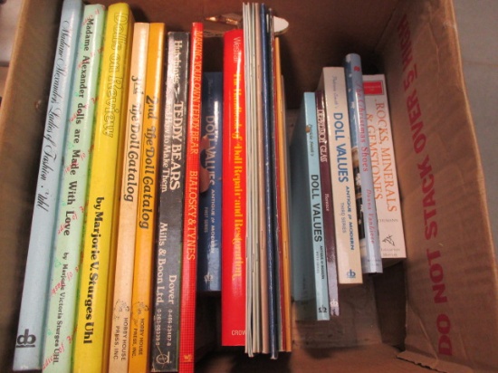 Lot of Collector Guides-Dolls, Teddy Bears, Gemstones, Depression Glass, etc.