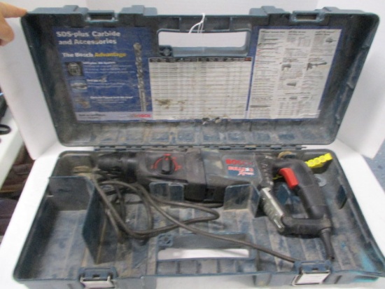 Bosch Bulldog Xtreme Electric Hammer Drill in Hard Case