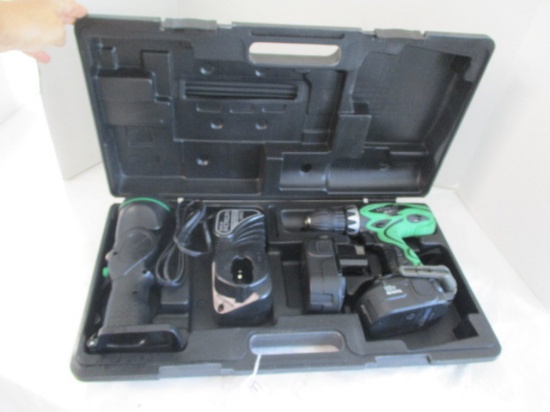 Hitachi 18v Drill, Flashlight, Charger and 2 Batteries in Hard Case
