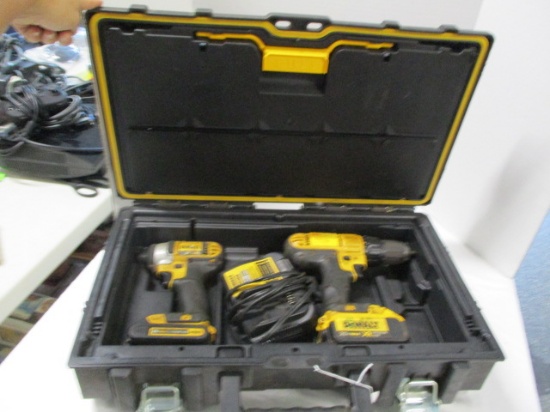 DeWalt 20v Lithium ION Drill 1/2" Drill Driver and 1/4" Impact Driver,