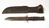 Vintage U.S. Camillus N.Y. Fixed Blade Knife in Sheath
