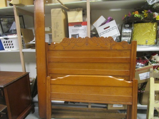 Vintage Eastlake Bed w/ wood rails