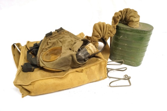 WWI US Gas Mask in Bag with Original Instruction Tag