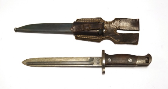 Rare Japanese Paratrooper Bayonet w/ Scabbard & Frog